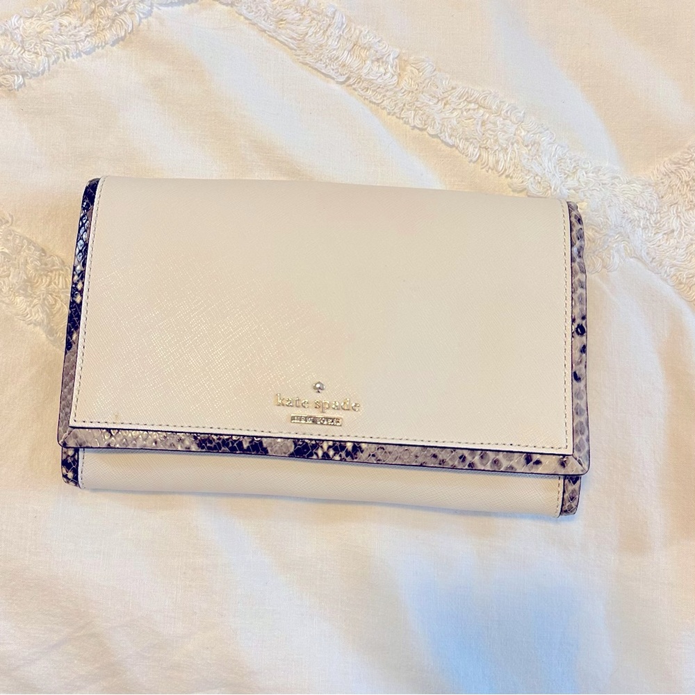 Cream leather Kate spade clutch purse wallet